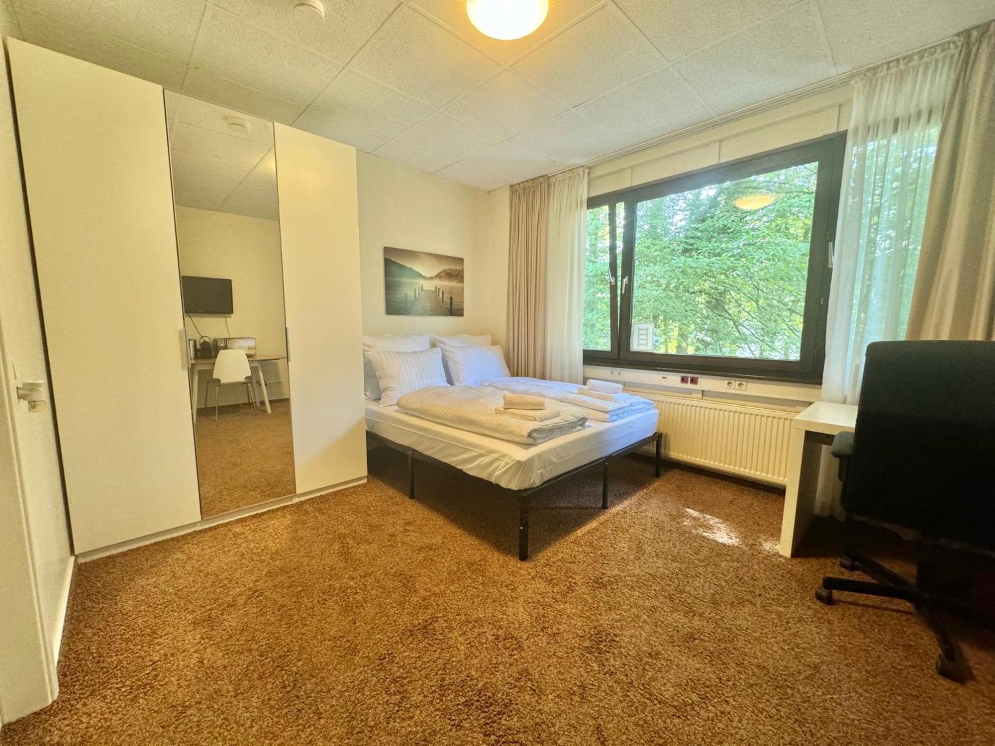 Guesthouse Guetersloh Экстерьер фото