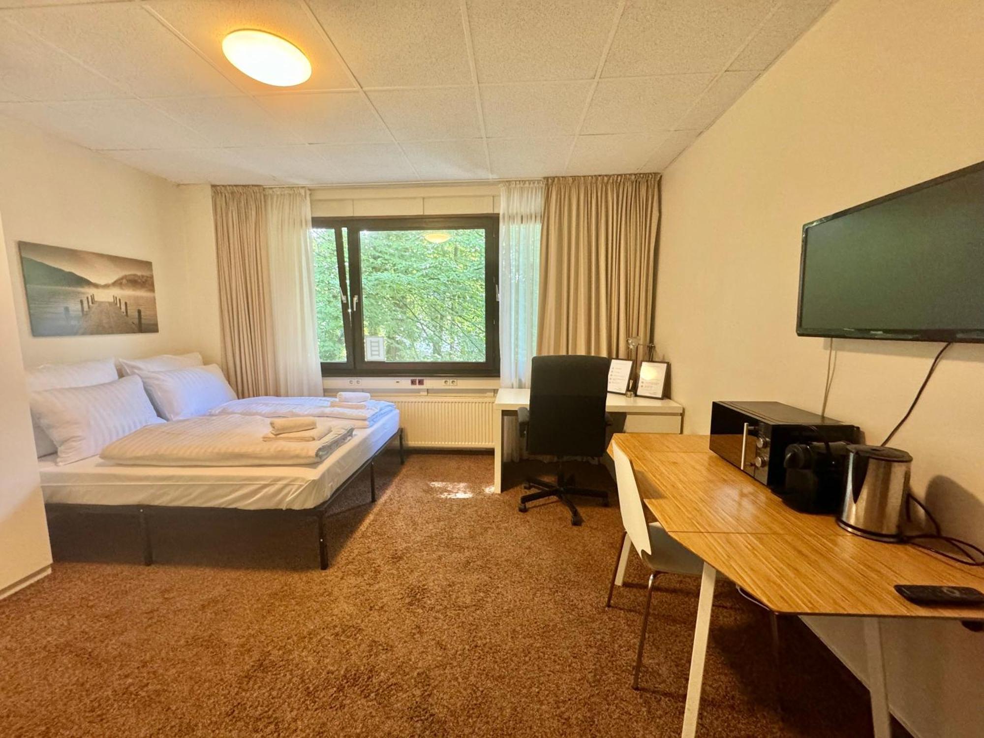 Guesthouse Guetersloh Экстерьер фото