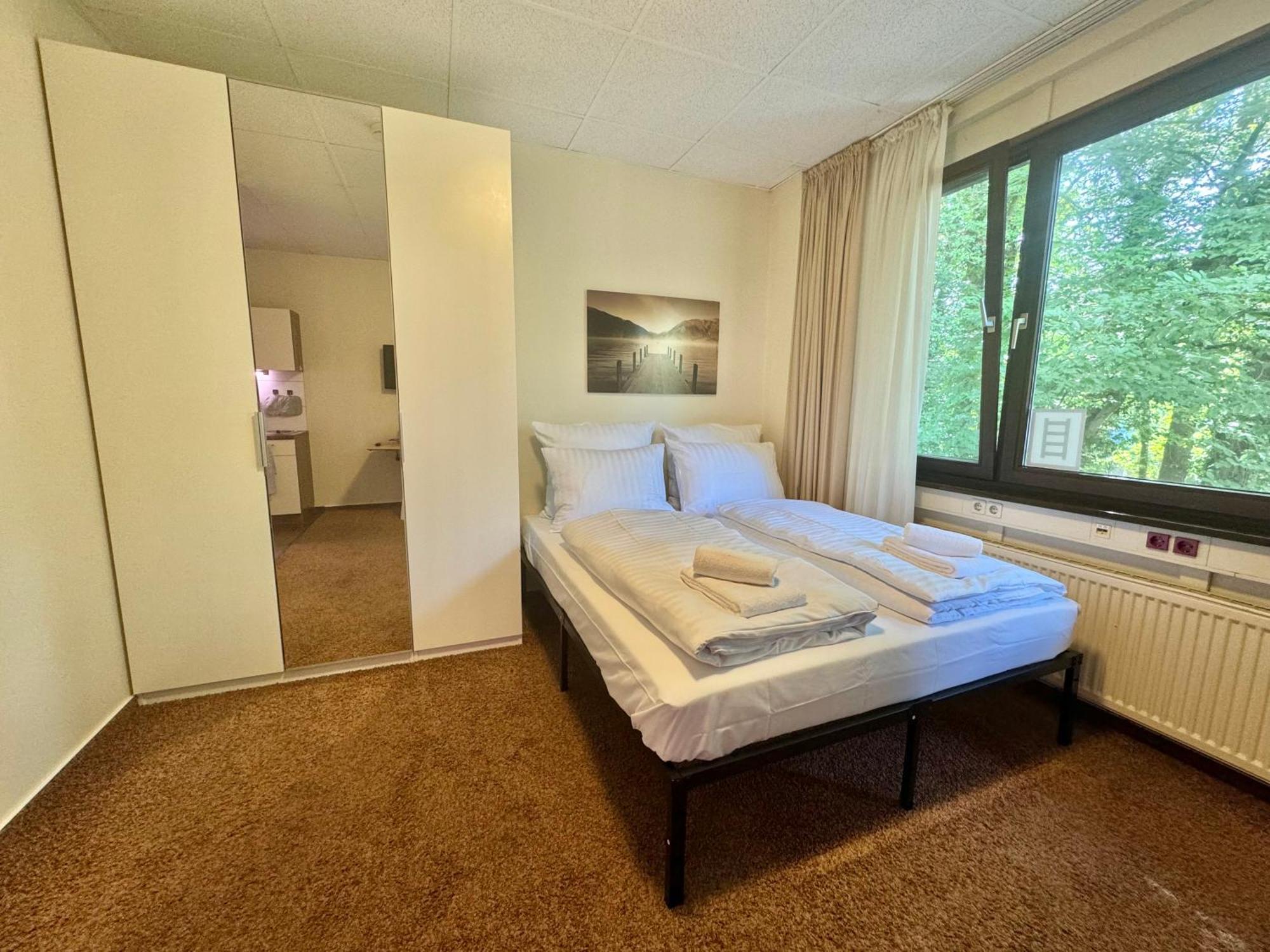 Guesthouse Guetersloh Экстерьер фото