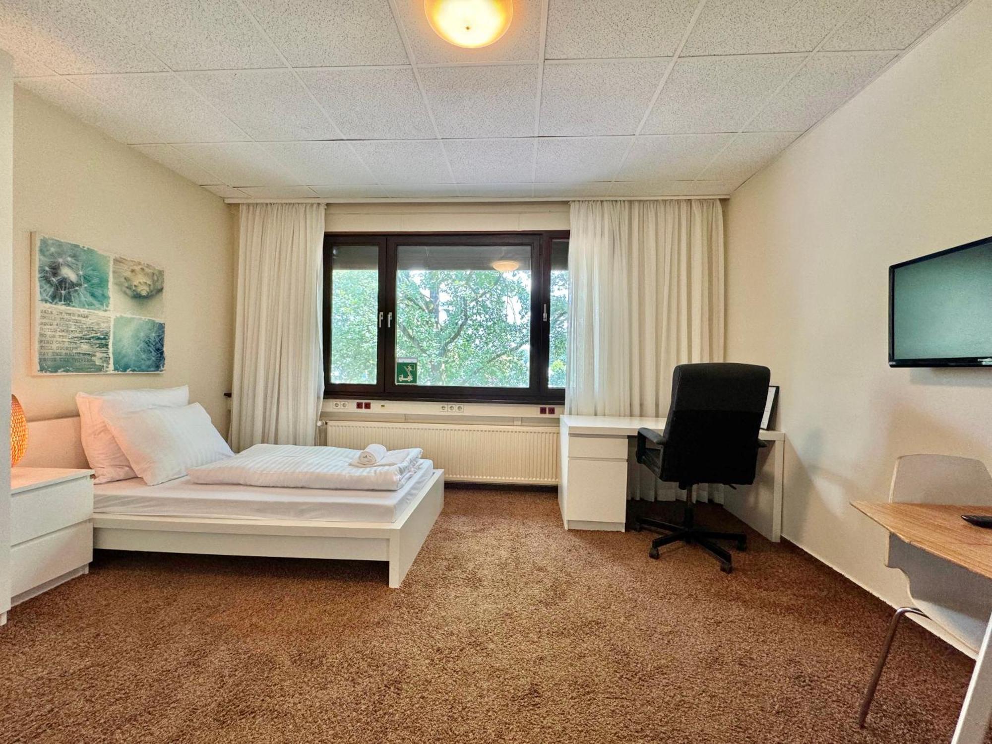 Guesthouse Guetersloh Экстерьер фото